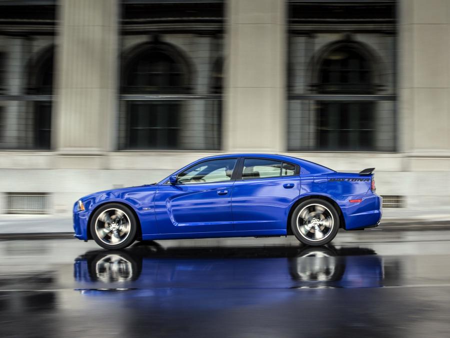  Dodge Charger RT Daytona 2013 года  (фото 16 из 16)